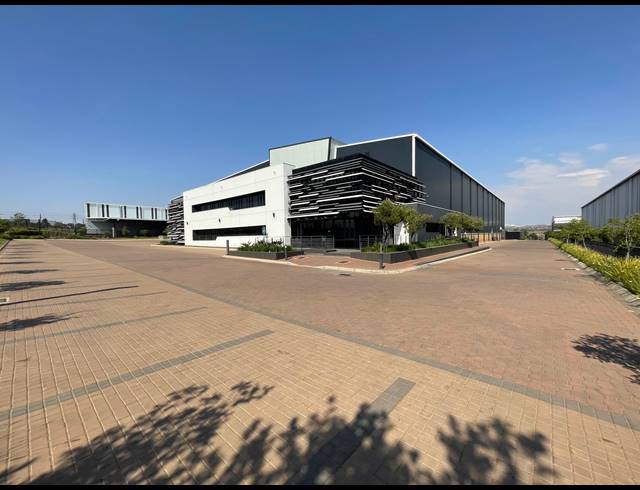 8,513M² WAREHOUSE TO LET IN WATERFALL